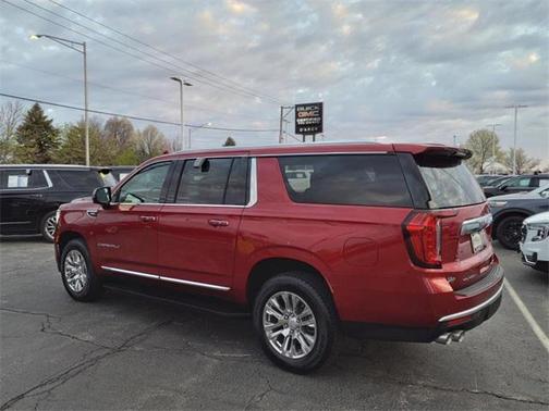 2023 GMC Yukon XL Denali