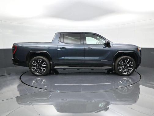 2025 GMC Sierra EV Extended Range Denali