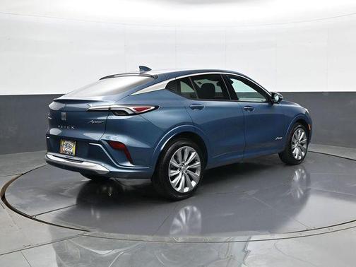Ocean Blue Metallic 2024 Buick Envista Avenir FWD