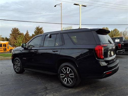2022 GMC Yukon 4WD AT4