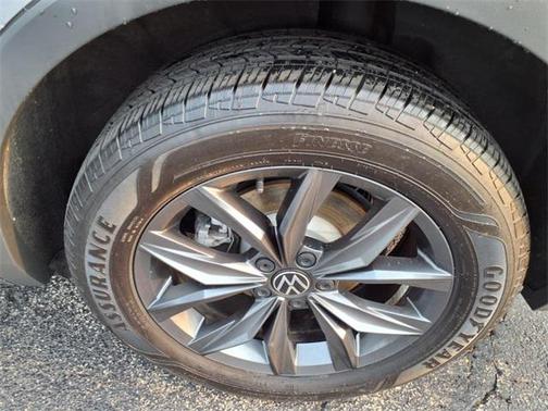 2022 Volkswagen Tiguan 2.0T SE 4MOTION