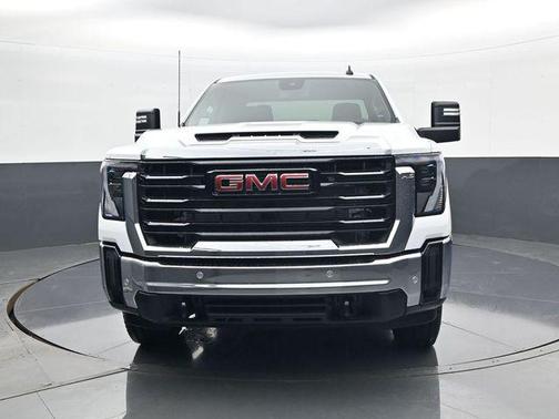Summit White 2026 GMC Sierra 2500 Pro
