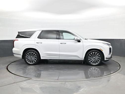 Hyper White 2024 Hyundai PALISADE Calligraphy