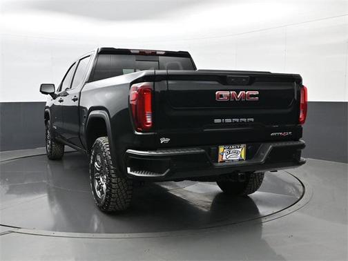 2025 GMC Sierra 1500 AT4X