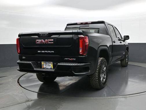 2025 GMC Sierra 1500 AT4X