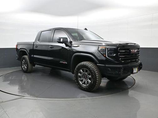 2025 GMC Sierra 1500 AT4X