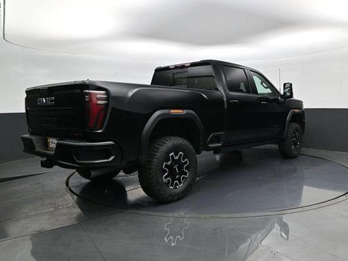 Onyx Black 2026 GMC Sierra 2500 AT4X