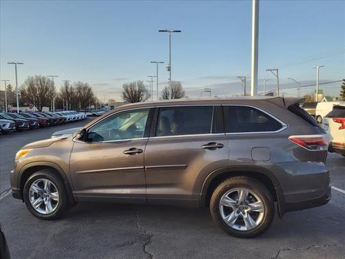 2016 Toyota Highlander Limited