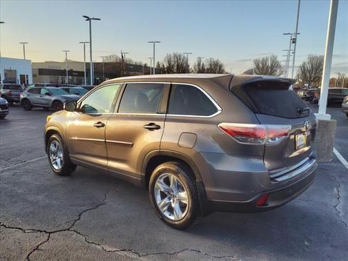 2016 Toyota Highlander Limited