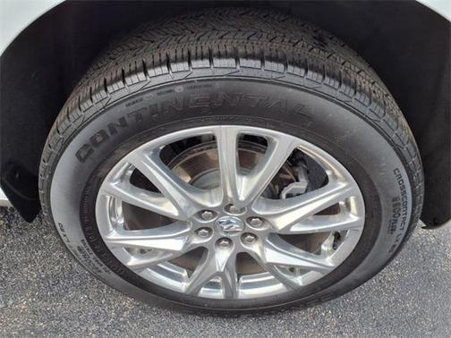 2023 Buick Enclave Essence AWD