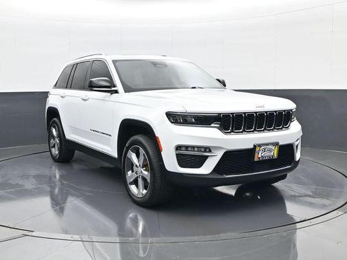 Bright White Clearcoat 2022 Jeep Grand Cherokee Limited