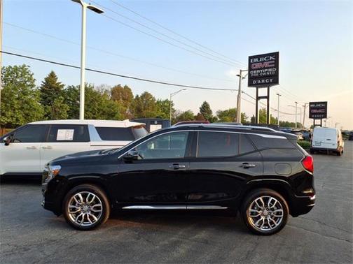 2024 GMC Terrain Denali