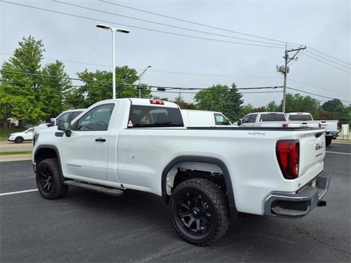 2025 GMC Sierra 1500 Pro