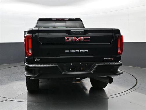 2023 GMC Sierra 2500 AT4
