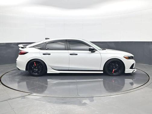 Platinum White Pearl 2024 Honda Civic Sport Touring