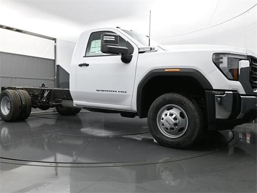 2026 GMC Sierra 3500 Base