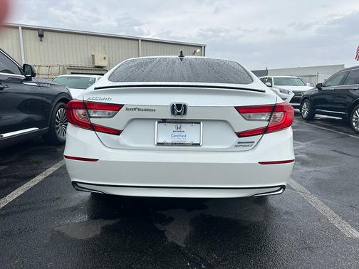 2022 Honda Accord Hybrid 