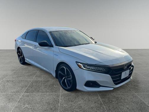 2022 Honda Accord Hybrid 
