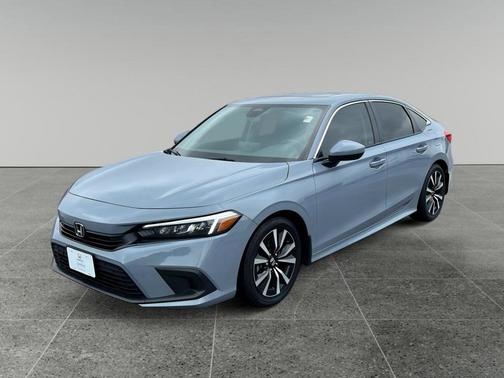 Sonic Gray Pearl 2024 Honda Civic