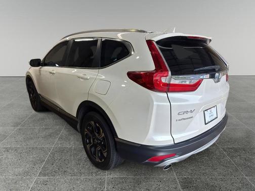 White Diamond Pearl 2018 Honda CR-V