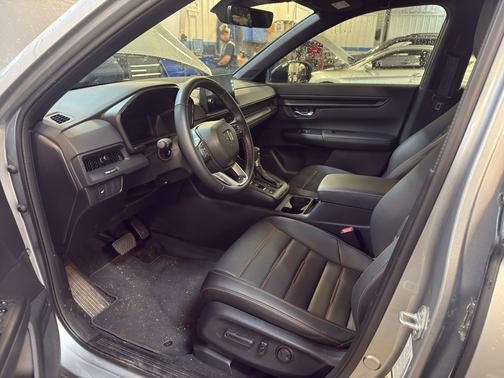 Solar Silver Metallic 2026 Honda CR-V Hybrid