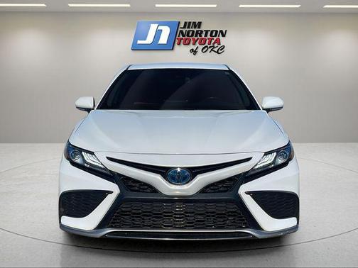 Wind Chill Pearl 2021 Toyota Camry XSE