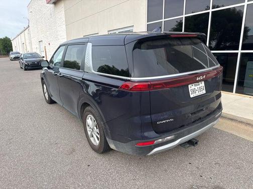 Deep Chroma Blue 2023 Kia Carnival LX
