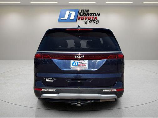 Deep Chroma Blue 2023 Kia Carnival LX