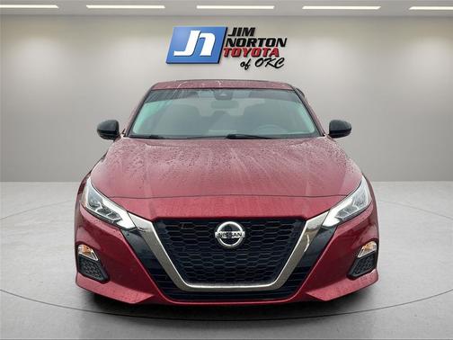 2021 Nissan Altima SR FWD