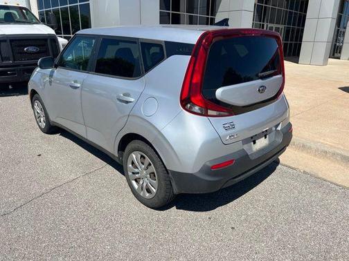 Sparkling Silver 2020 Kia Soul LX