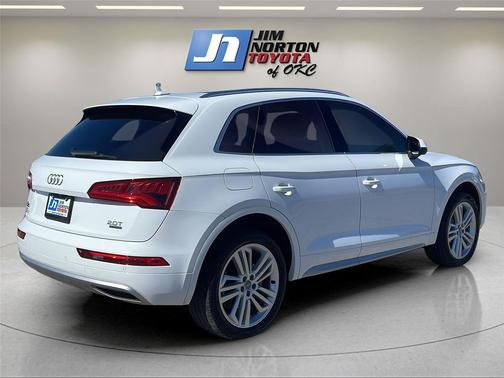 2018 Audi Q5 2.0T Premium Plus