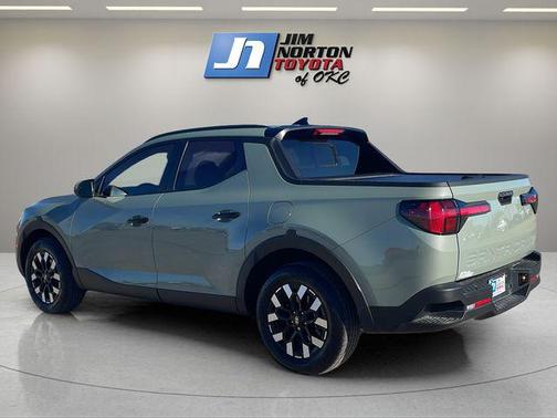 2025 Hyundai SANTA CRUZ SEL Activity