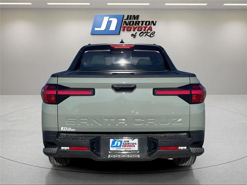 2025 Hyundai SANTA CRUZ SEL Activity