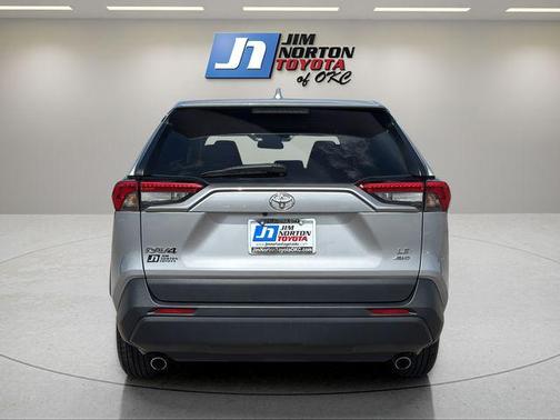 Silver Sky Metallic 2024 Toyota RAV4 LE