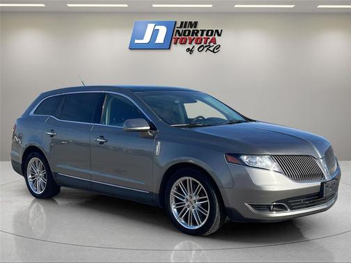 2016 Lincoln MKT EcoBoost