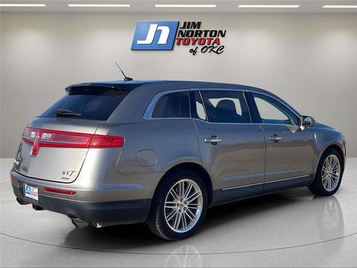 2016 Lincoln MKT EcoBoost