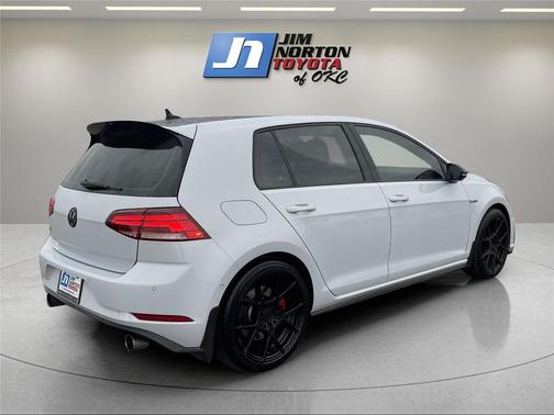 2018 Volkswagen Golf GTI 