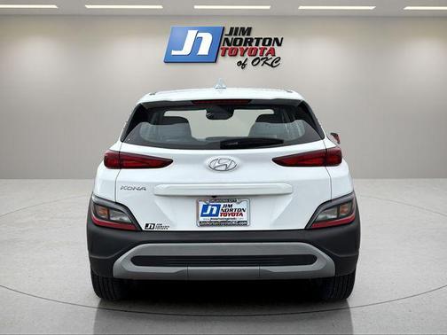 Lunar White 2023 Hyundai KONA SE