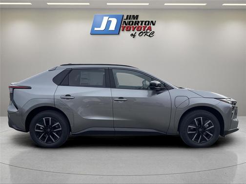 2026 Toyota bZ XLE Plus