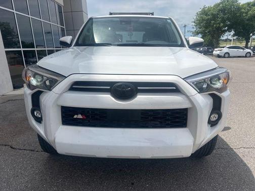 Ice Cap 2024 Toyota 4Runner SR5