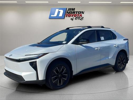 2026 Toyota bZ XLE Plus