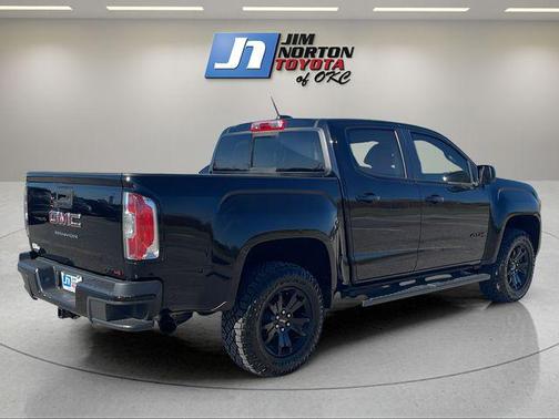 Onyx Black 2022 GMC Canyon AT4