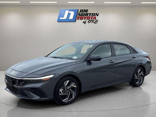 Ecotronic Gray 2025 Hyundai ELANTRA Sport