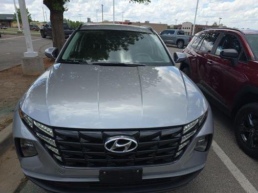 Shimmering Silver 2024 Hyundai TUCSON SEL