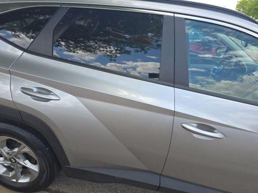 Shimmering Silver 2024 Hyundai TUCSON SEL