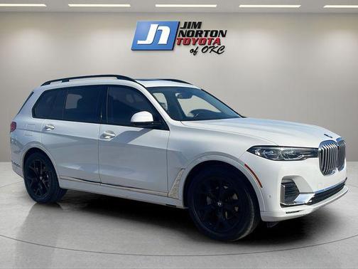 Alpine White 2021 BMW X7 xDrive40i