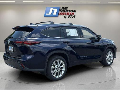 Blueprint 2026 Toyota Highlander Hybrid Limited