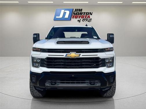 2025 Chevrolet Silverado 2500 Custom