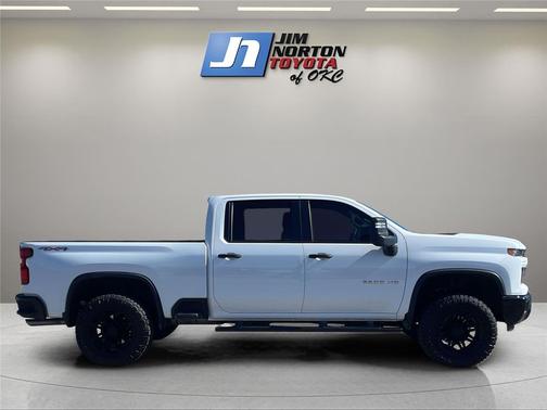 2025 Chevrolet Silverado 2500 Custom