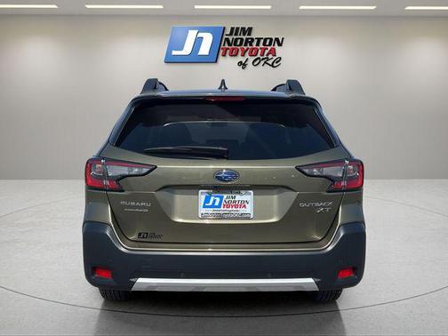 2025 Subaru Outback Limited XT